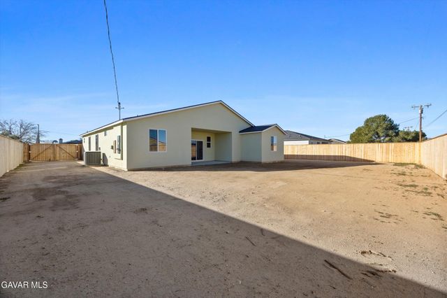 9709 Susan Avenue, California City, CA 93505