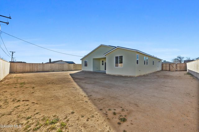 9709 Susan Avenue, California City, CA 93505