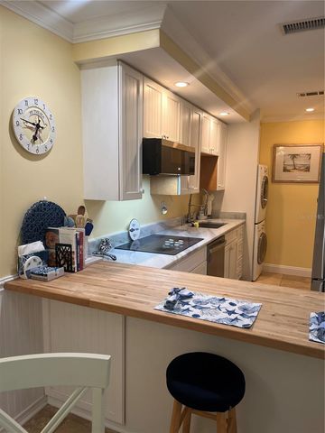 5164 BEACH DRIVE SE B furnished, St Petersburg, FL 33705