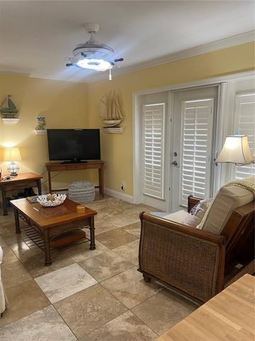 5164 BEACH DRIVE SE B furnished, St Petersburg, FL 33705
