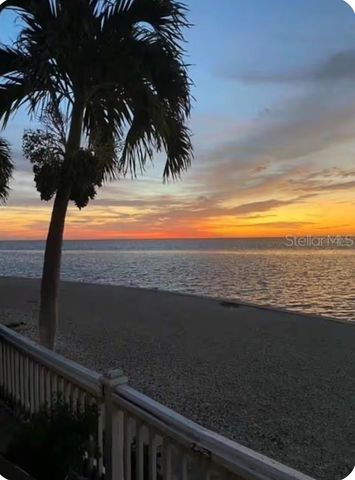 5164 BEACH DRIVE SE B furnished, St Petersburg, FL 33705