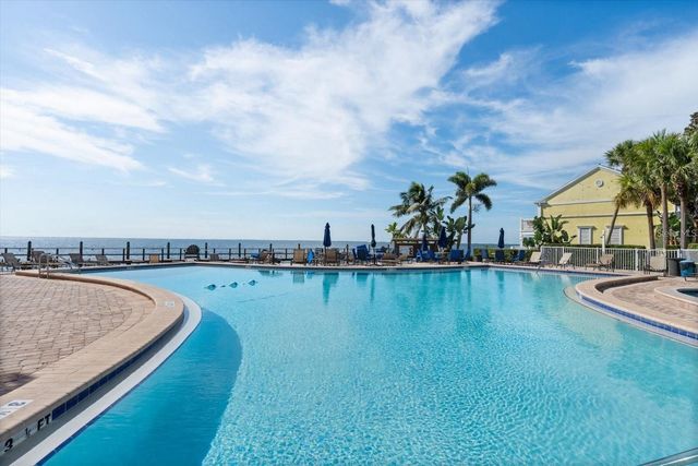 5164 BEACH DRIVE SE B furnished, St Petersburg, FL 33705