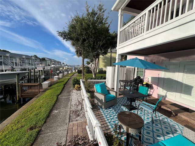 5164 BEACH DRIVE SE B furnished, St Petersburg, FL 33705