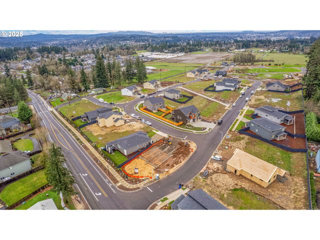 16130 Barlow Trail Ln, Oregon City, OR 97045