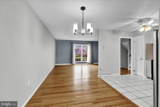4 CHERRYWOOD RD, Reading, PA 19610