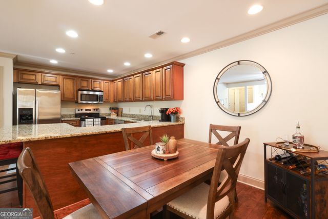 204 Madison Lane SE, Smyrna, GA 30080