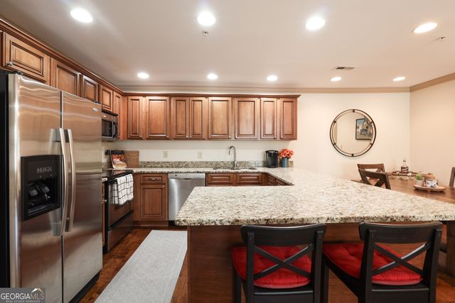 204 Madison Lane SE, Smyrna, GA 30080