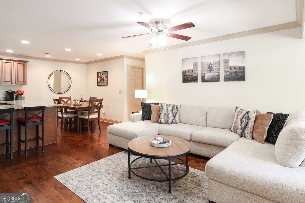 204 Madison Lane SE, Smyrna, GA 30080