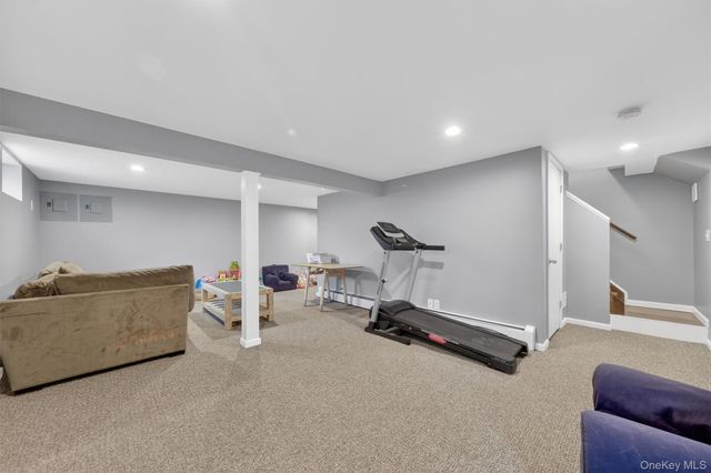 21 Russo Drive, Hopewell Junction, NY 12533