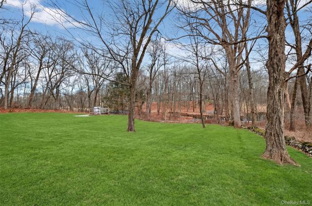 21 Russo Drive, Hopewell Junction, NY 12533