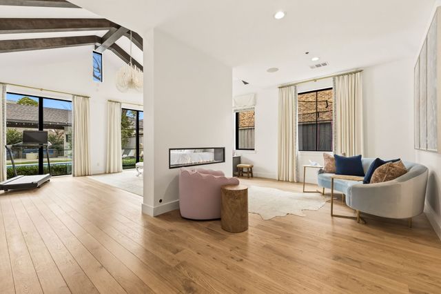 6707 Pemberton Drive, Dallas, TX 75230