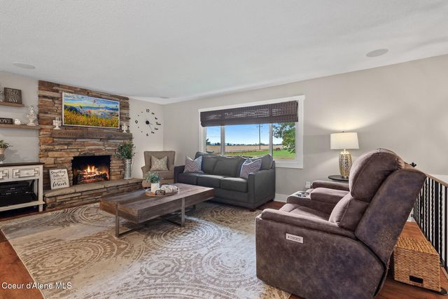 9636 N Idaho Rd, Post Falls, ID 83854