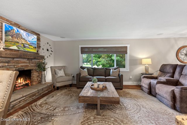 9636 N Idaho Rd, Post Falls, ID 83854