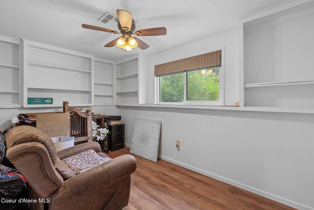 9636 N Idaho Rd, Post Falls, ID 83854