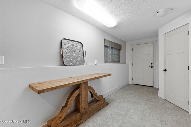 9636 N Idaho Rd, Post Falls, ID 83854