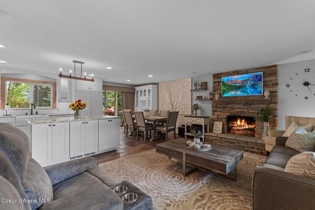 9636 N Idaho Rd, Post Falls, ID 83854