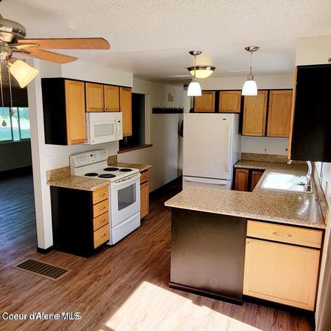 9636 N Idaho Rd, Post Falls, ID 83854