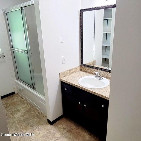 9636 N Idaho Rd, Post Falls, ID 83854