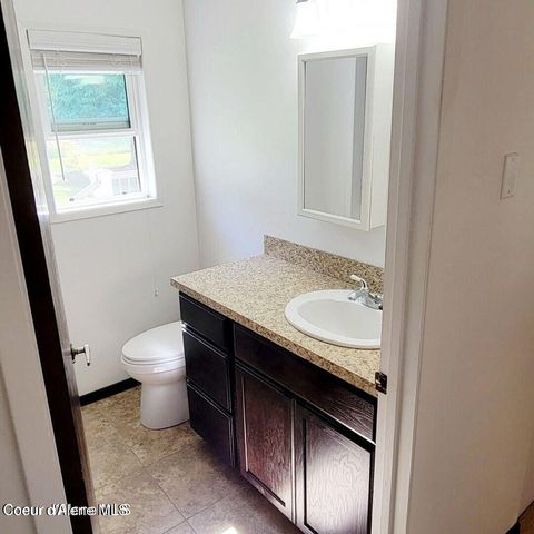 9636 N Idaho Rd, Post Falls, ID 83854