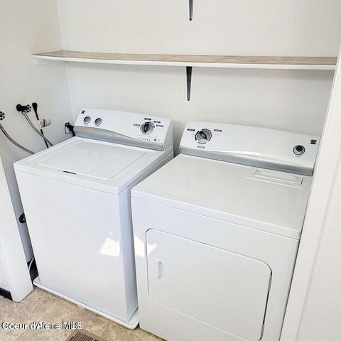 9636 N Idaho Rd, Post Falls, ID 83854