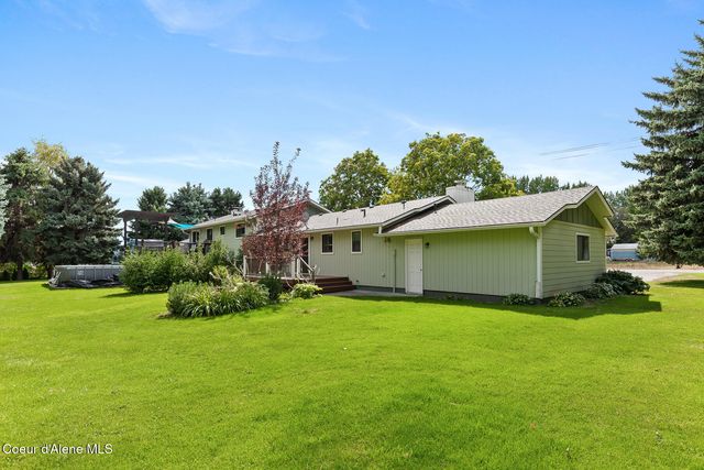 9636 N Idaho Rd, Post Falls, ID 83854