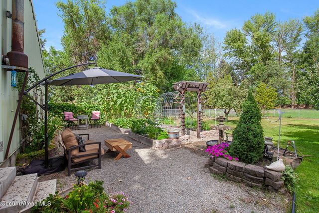 9636 N Idaho Rd, Post Falls, ID 83854