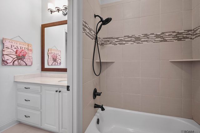 3225 Grand Way Ave, Baton Rouge, LA 70810