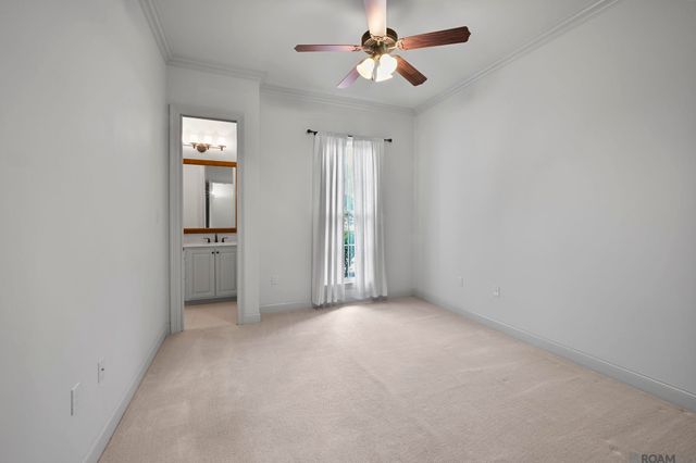 3225 Grand Way Ave, Baton Rouge, LA 70810