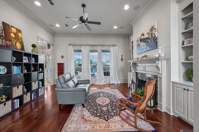 3225 Grand Way Ave, Baton Rouge, LA 70810