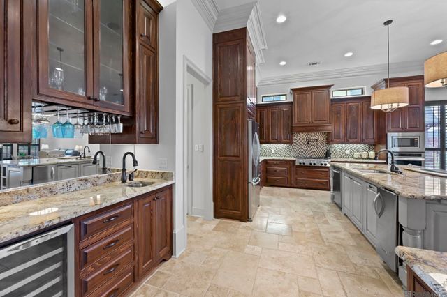 3225 Grand Way Ave, Baton Rouge, LA 70810