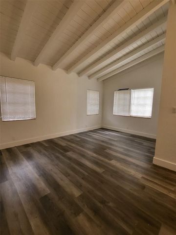 4431 SW 10th Street, Miami, FL 33134