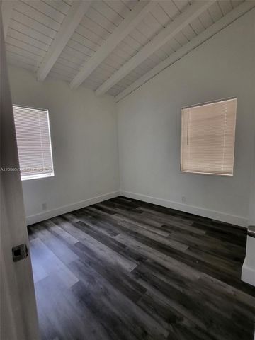 4431 SW 10th Street, Miami, FL 33134