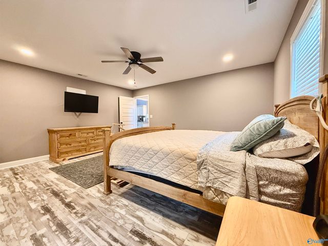 2364 Kuykendall Road, Albertville, AL 35951