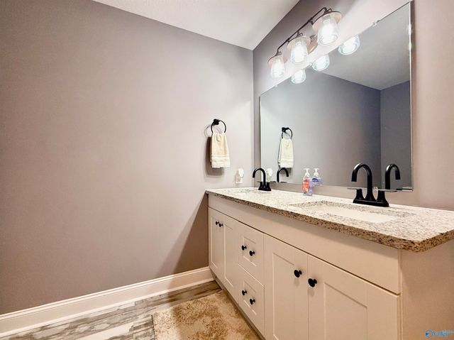 2364 Kuykendall Road, Albertville, AL 35951