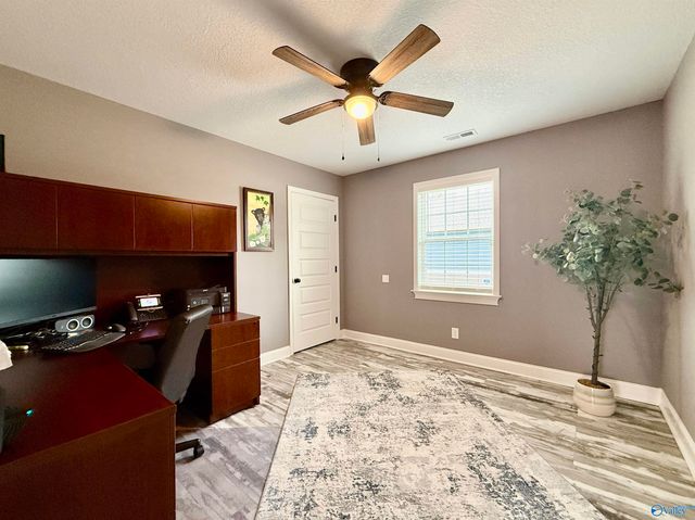 2364 Kuykendall Road, Albertville, AL 35951