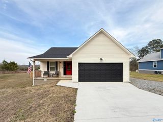 2364 Kuykendall Road, Albertville, AL 35951