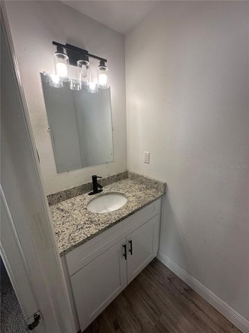 5064 DOWNING STREET 4, Orlando, FL 32839