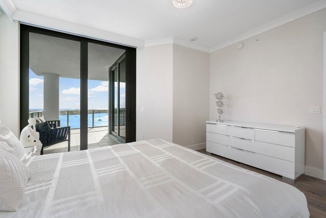 1 Water Club Way 1103, North Palm Beach, FL 33408