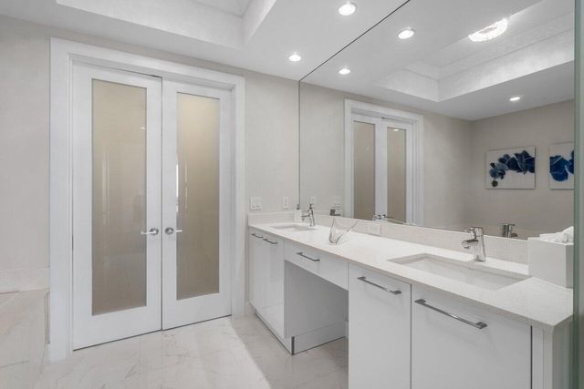 1 Water Club Way 1103, North Palm Beach, FL 33408