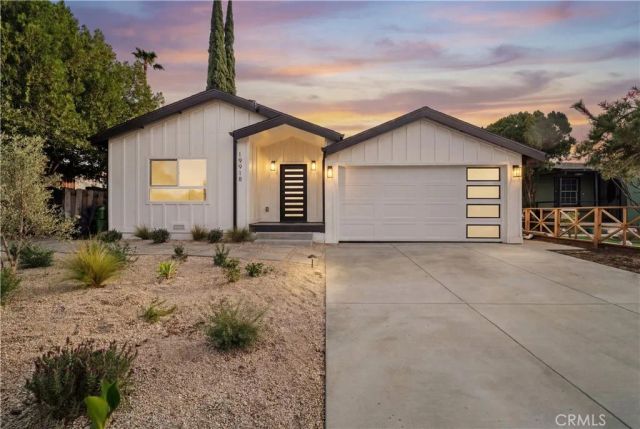19918 Kittridge St, Winnetka, CA 91306