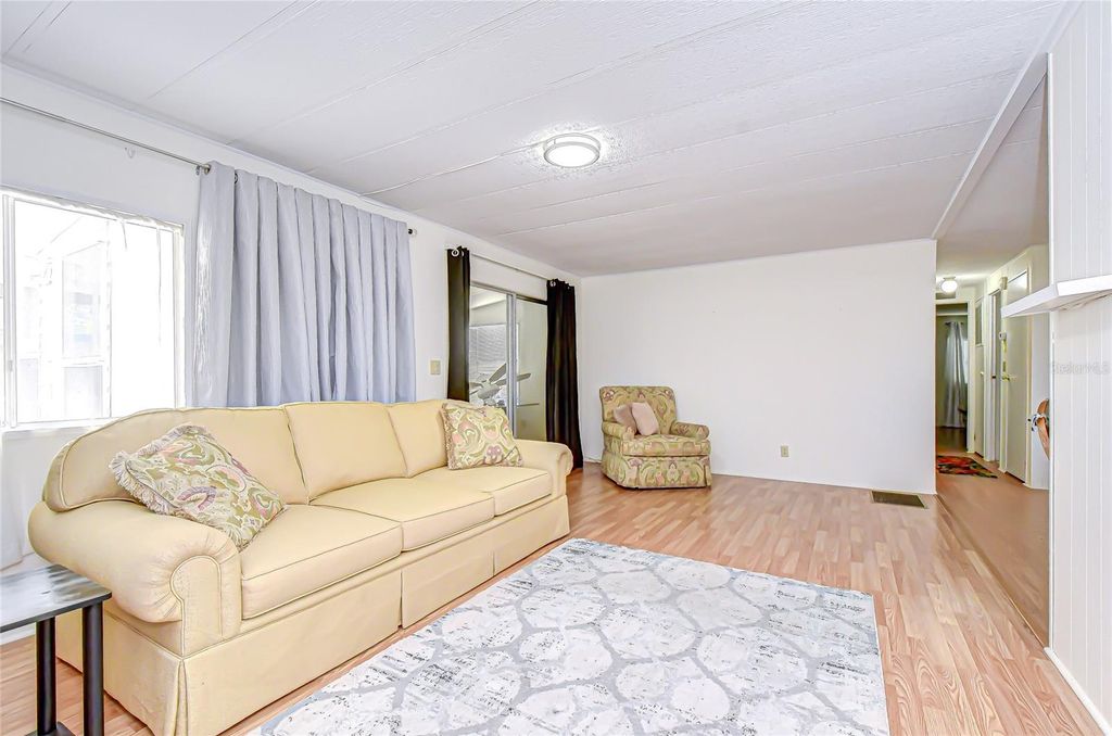 Image 22 of property listing at 5305 POWHATTAN STREET, Zephyrhills, FL 33542