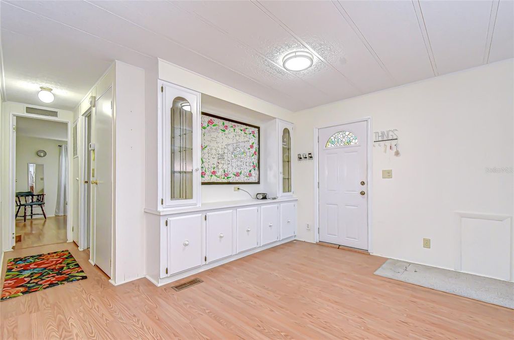 Image 26 of property listing at 5305 POWHATTAN STREET, Zephyrhills, FL 33542