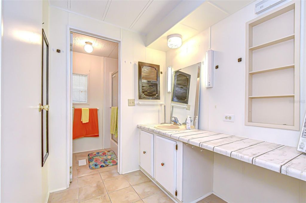 Image 30 of property listing at 5305 POWHATTAN STREET, Zephyrhills, FL 33542