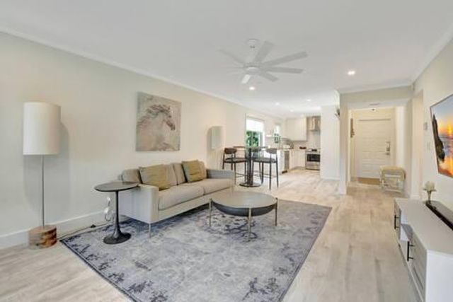 935 Sweetwater Lane 204, Boca Raton, FL 33431