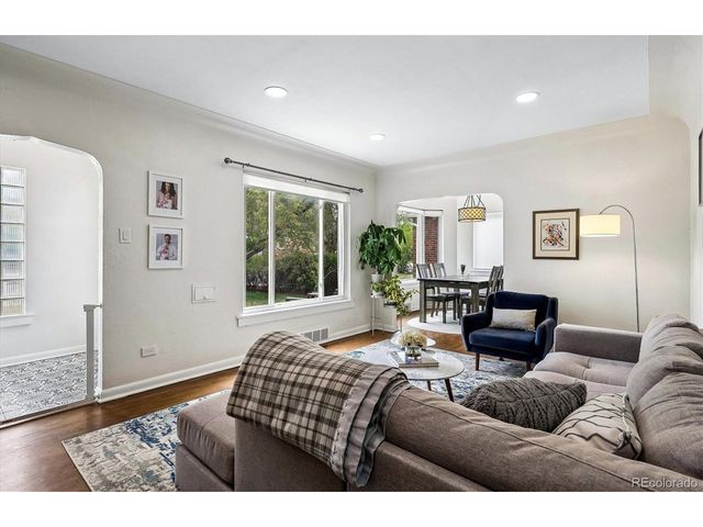 865 Grape St, Denver, CO 80220