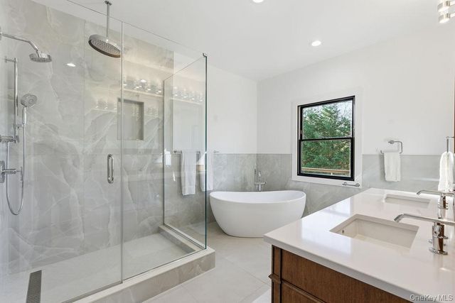 768 Bridgehampton Sag Harbor, Bridgehampton, NY 11978