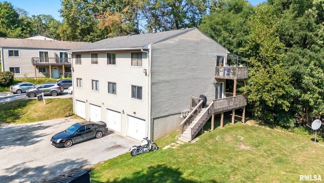 3117 SCHUETZEN Lane, Davenport, IA 52804