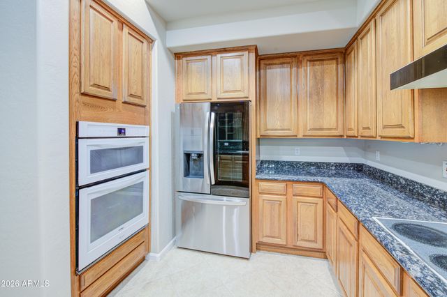 28990 N WHITE FEATHER Lane 140, Scottsdale, AZ 85262
