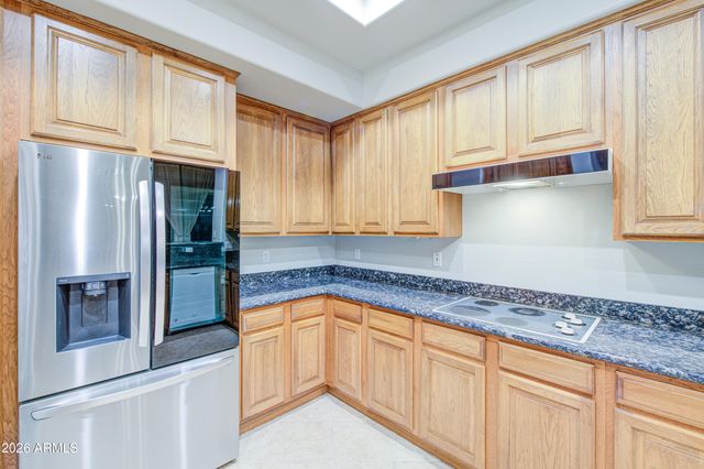 28990 N WHITE FEATHER Lane 140, Scottsdale, AZ 85262