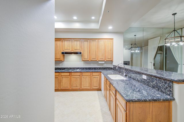 28990 N WHITE FEATHER Lane 140, Scottsdale, AZ 85262